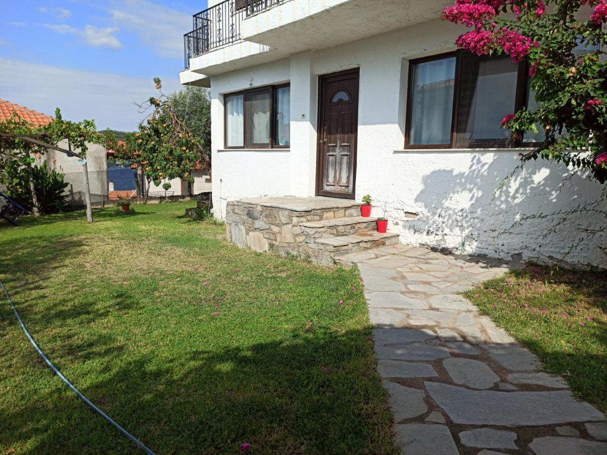 Dora'S House Comfortable Apartment With A Yard And View Pyrgadikia Zewnętrze zdjęcie