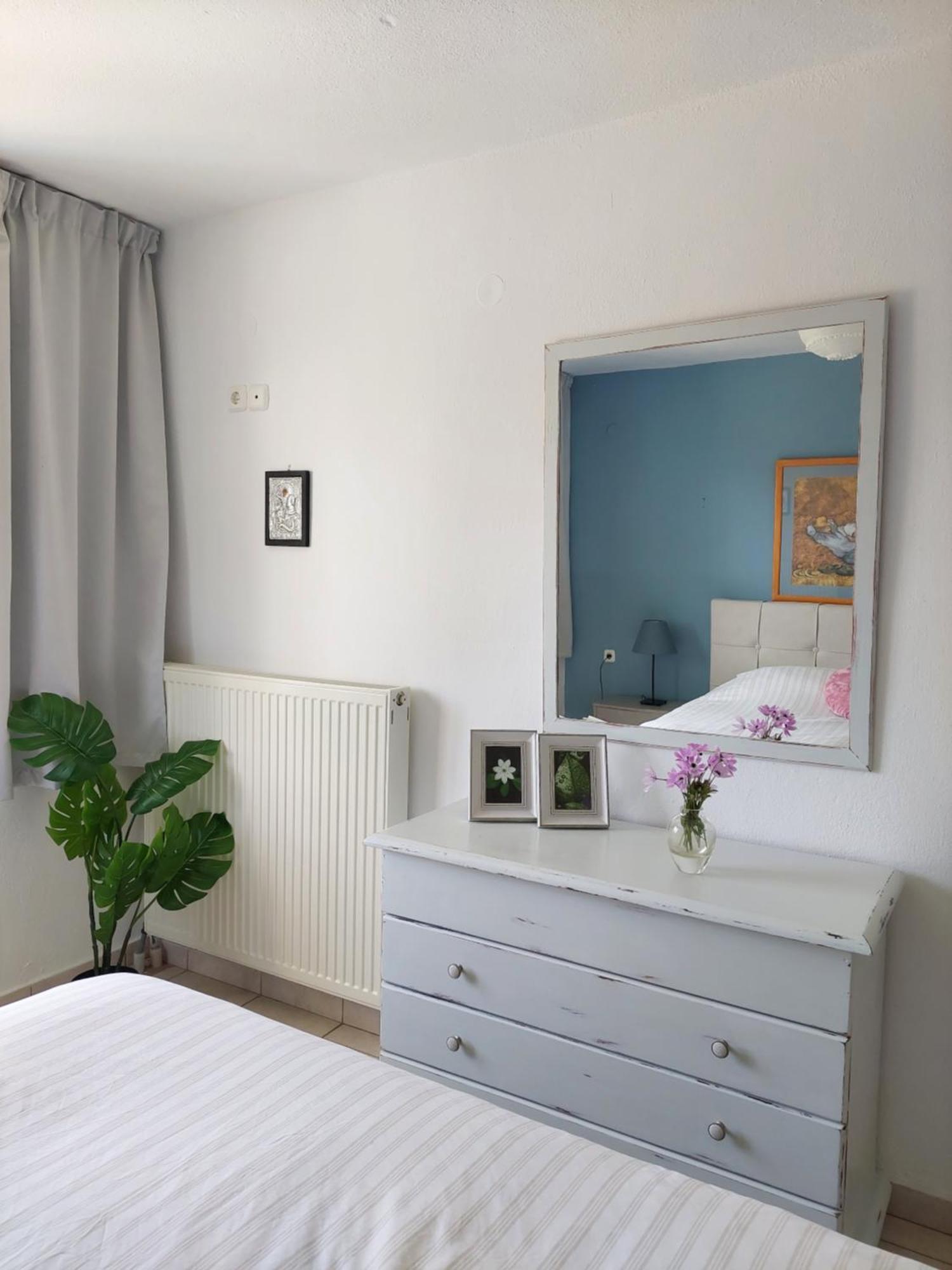 Dora'S House Comfortable Apartment With A Yard And View Pyrgadikia Zewnętrze zdjęcie